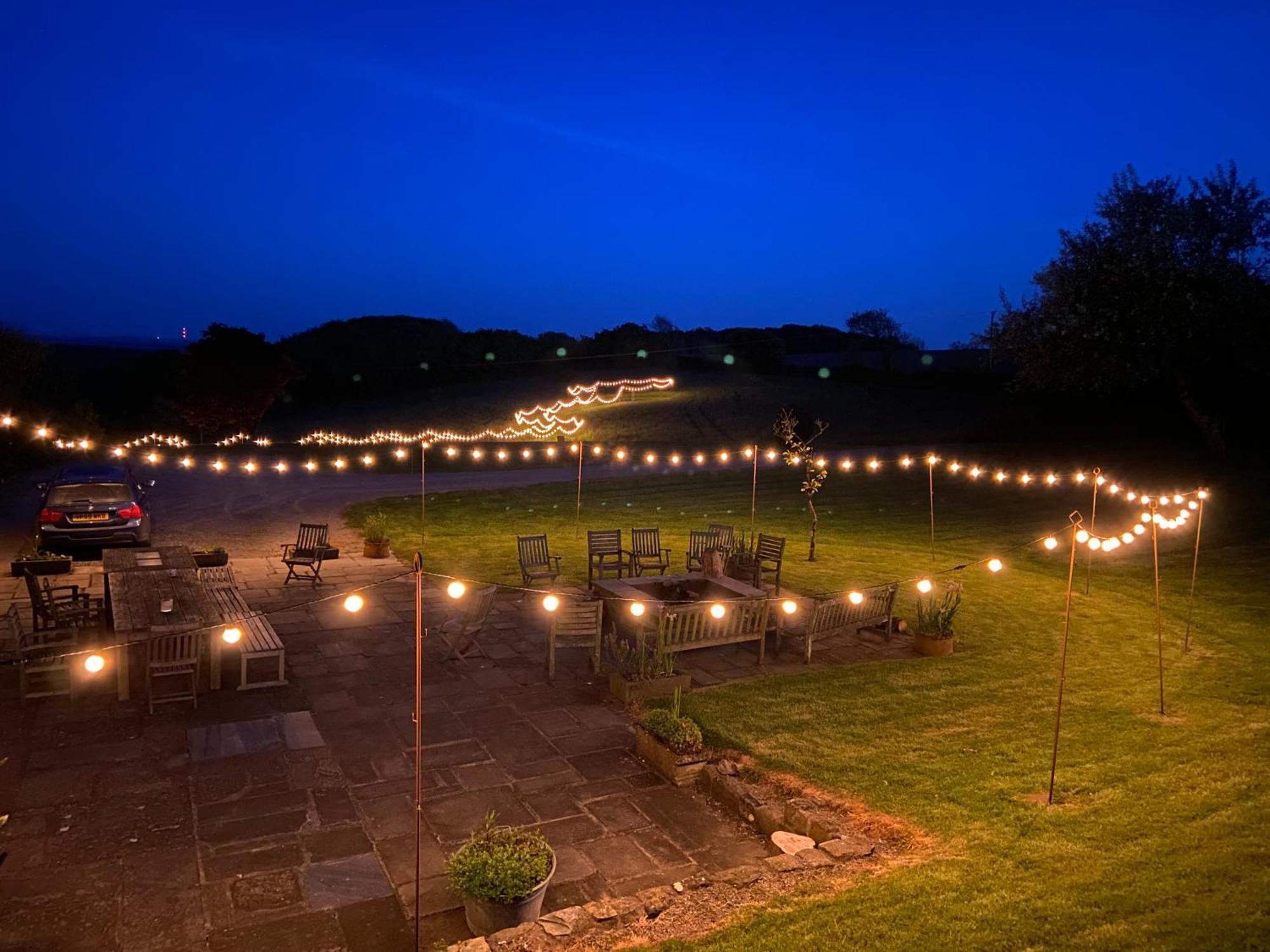 Ash Barton - Big Party House, No Curfew! Villa Wrafton Exterior photo